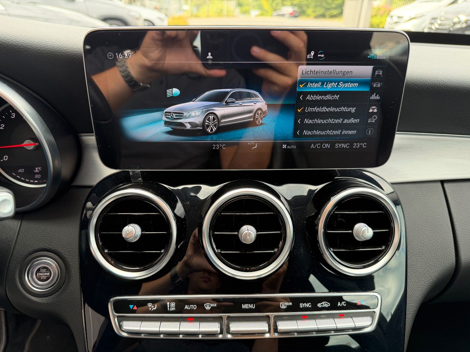 Fahrzeugabbildung Mercedes-Benz C 180 T Avantgarde MBEAM+Distr+R-Kamera+LenkAssi