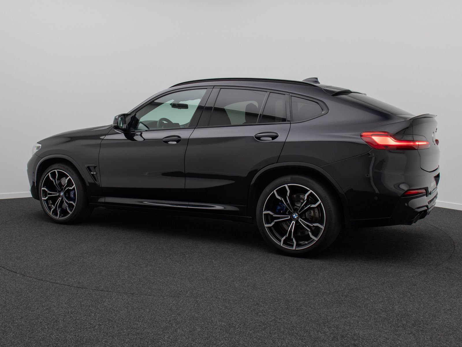 Fahrzeugabbildung BMW X4 M Competition 360° DAB Komfort HUD H/K 21Zoll