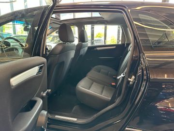 Mercedes-Benz B 200 *Panoramadach*Klimaanlage*elek.Fensterh.*