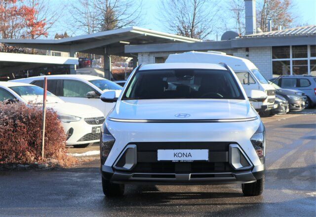 Hyundai KONA TREND/VOLLHYBRID/NEUPREIS € 37.240,-/Extras imagem 2