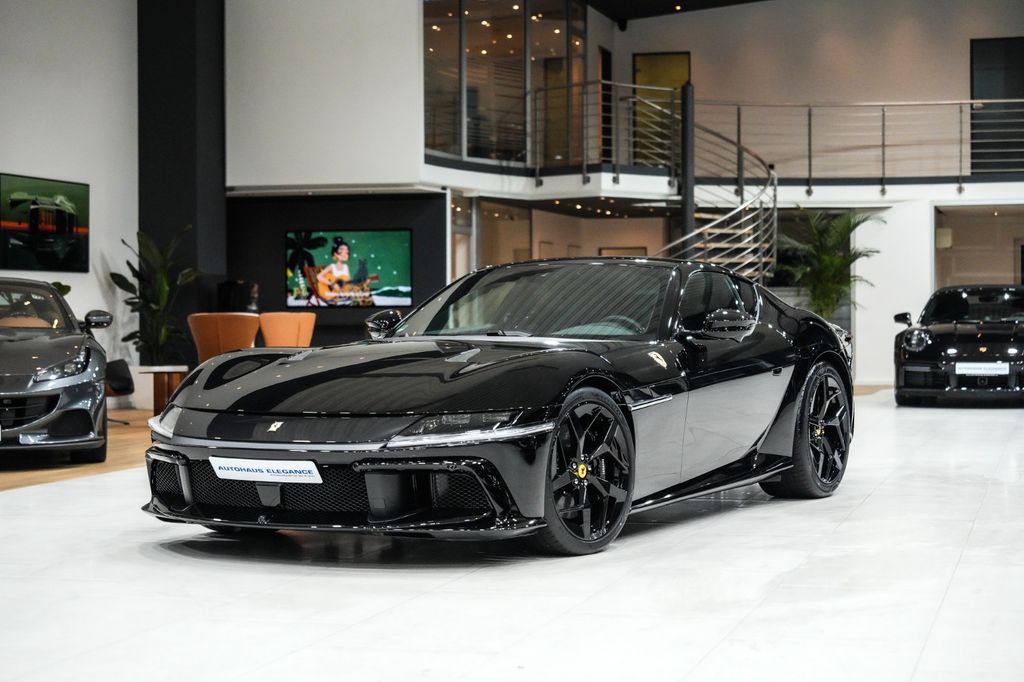 Image of Ferrari 12Cilindri