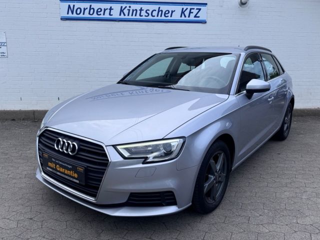 AUDI A3 Sportback 30 TFSI Navi/PDC/Temp./Xenon+