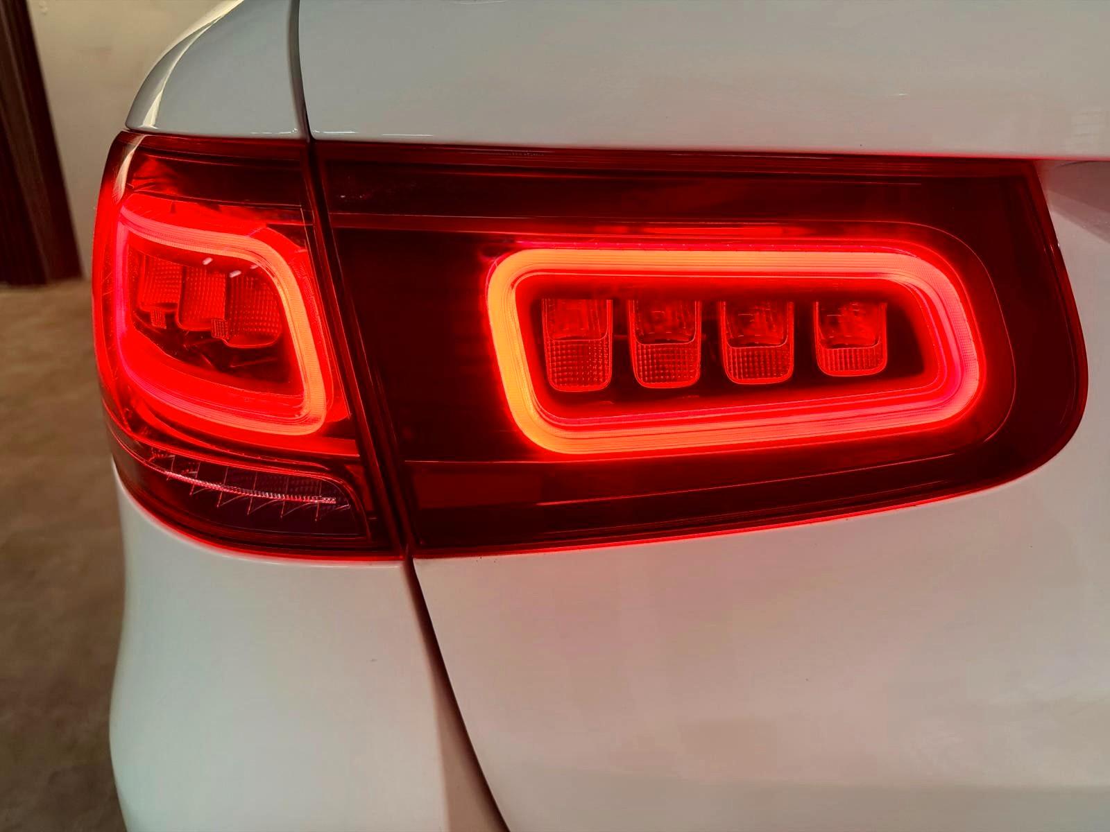 Mercedes-Benz GLC 300*4Matic*Autom.*Leder*Pano*Burmester*LED*