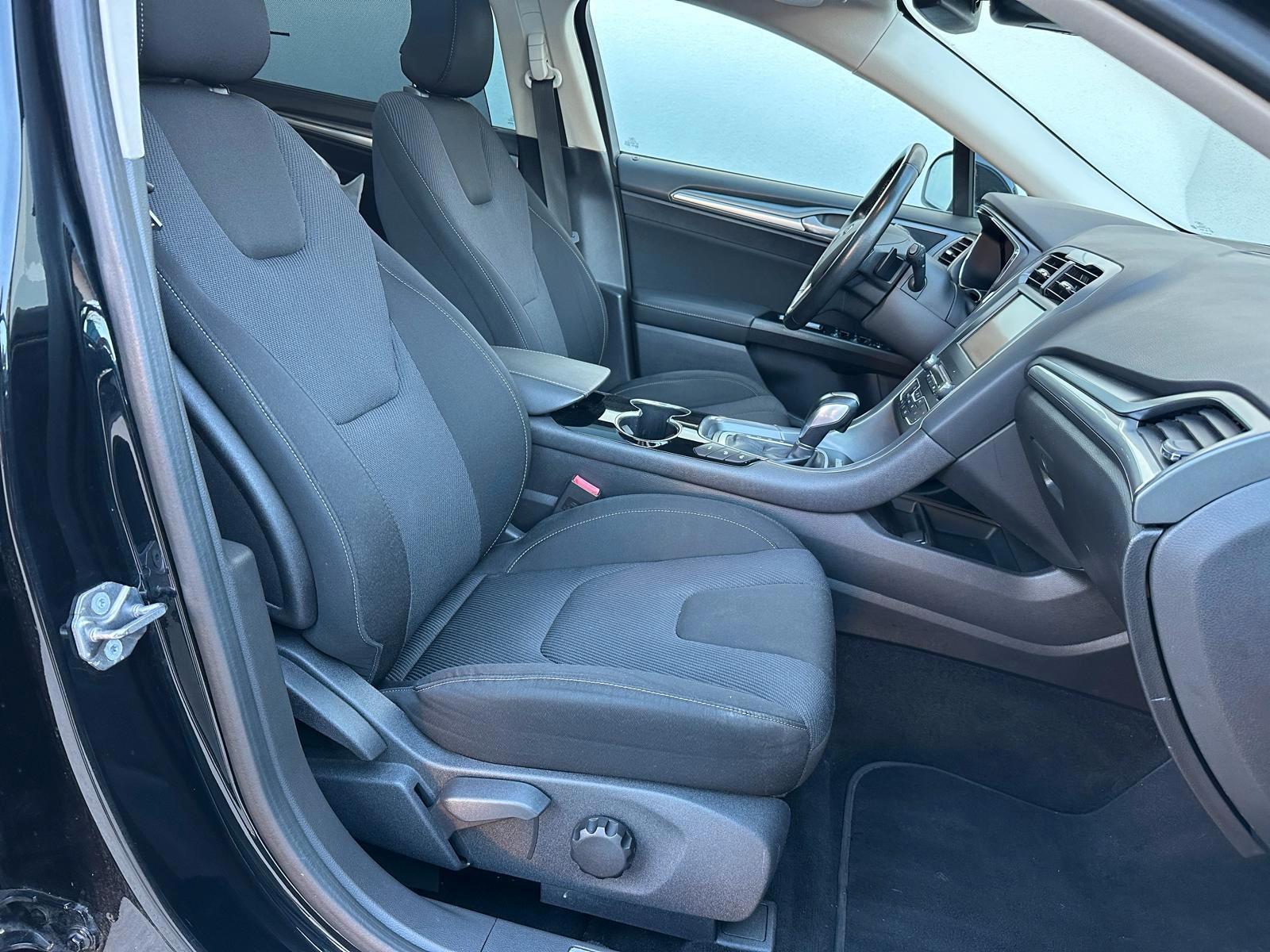 Ford Mondeo 2014 — photo 20
