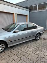 BMW E39 520i Limousine | Bastlerfahrzeug /... - BMW 520 aus 2001: 520i