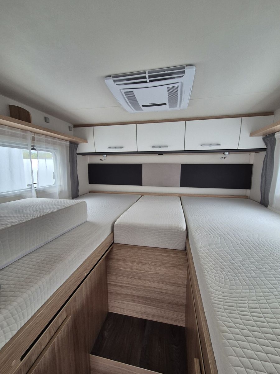 Fahrzeugabbildung Sunlight Adventure I 67S Adventure Navi Solar Dachklima