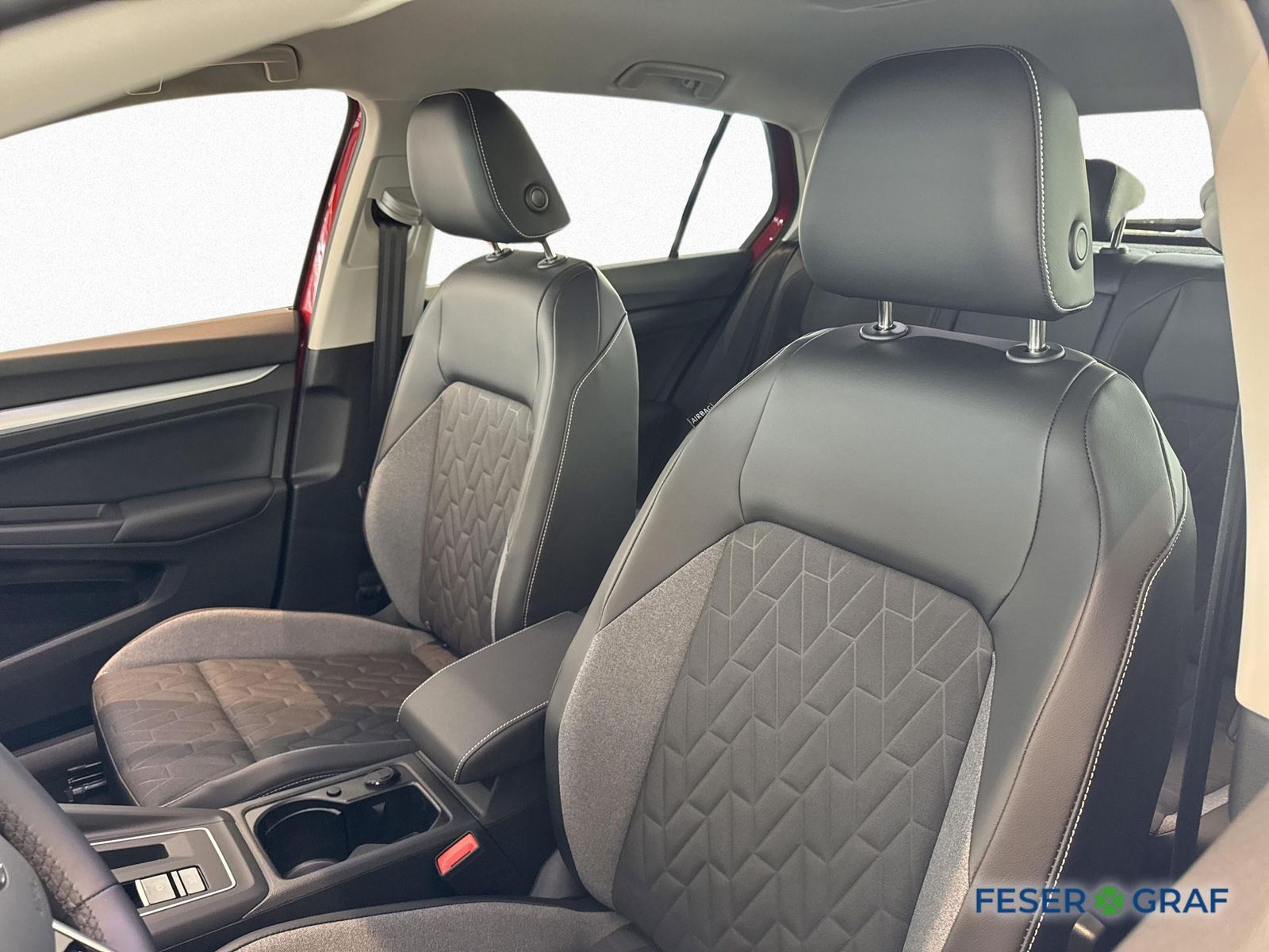 Volkswagen Golf - Bild 10