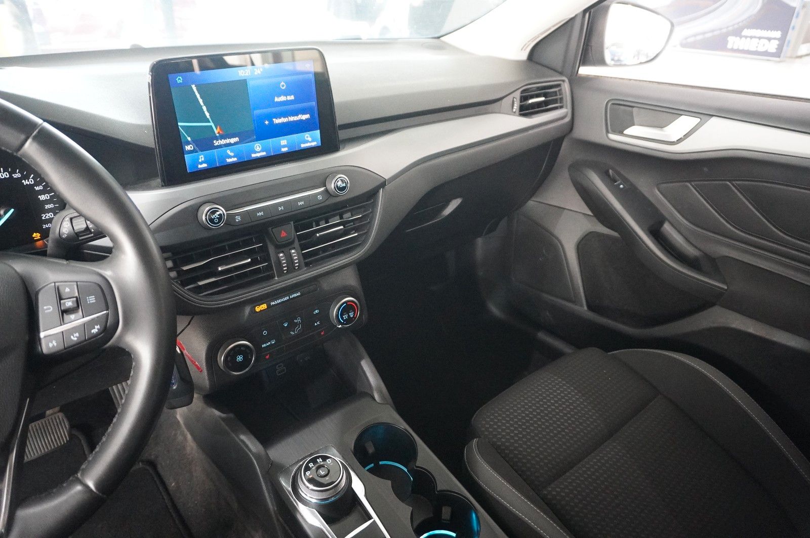 Fahrzeugabbildung Ford Focus Turnier 1.5D COOL & CONN. NAVI/LED/KAMERA