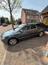 Skoda superb elegance Kombi - Skoda Superb aus 2014 mit Benzin-Antrieb: Kombi