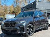 BMW X7 xDrive 40 d Aut. 1 Hand - Sky - M Sportpaket/ - gebrauchte BMW X7 aus dem Jahr 2022