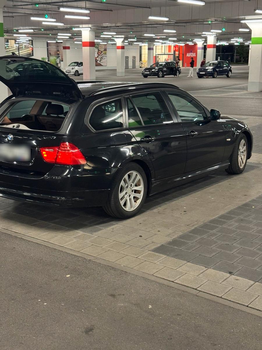 BMW 316 2010 — photo 6