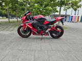 Honda CBR 1000 SC77 - HONDA MÜNCHEN
