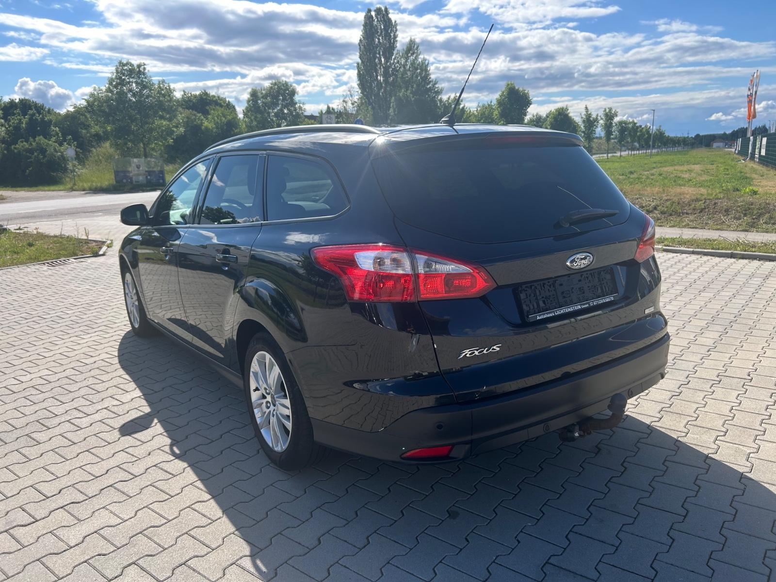 Ford Focus 2013 — photo 6