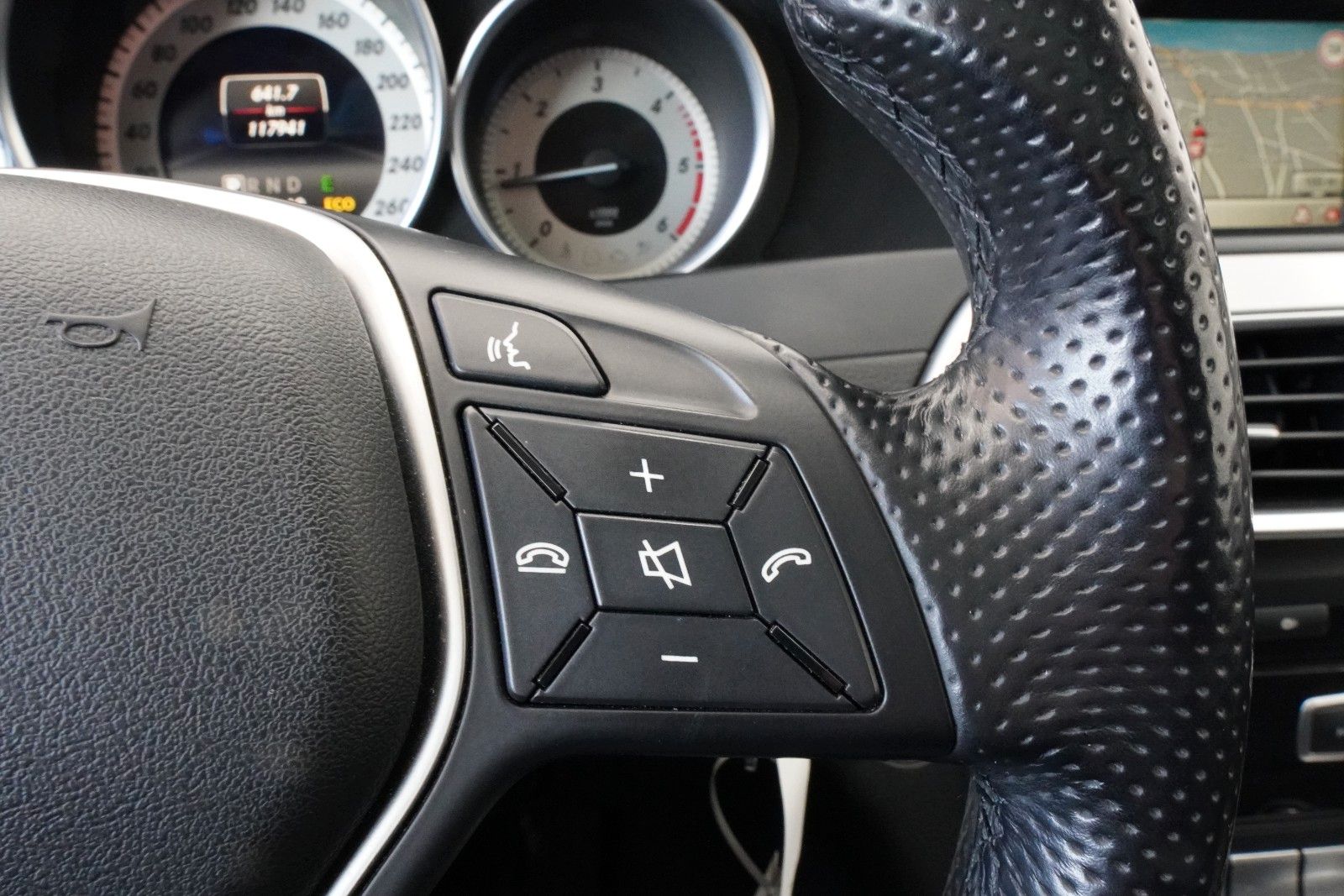 Fahrzeugabbildung Mercedes-Benz C 220 T CDI *Autom.*Navi*Xenon*Shz*Pano*AHK*