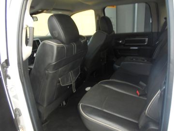 Dodge RAM - 11
