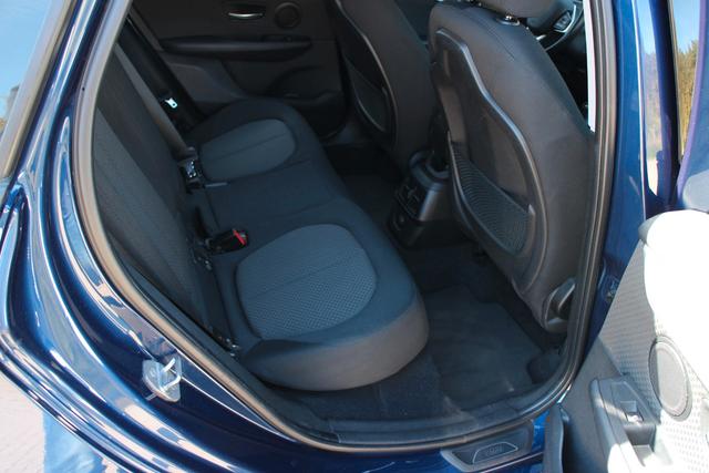 BMW 216d Active Tourer Sport Line – Bild 11