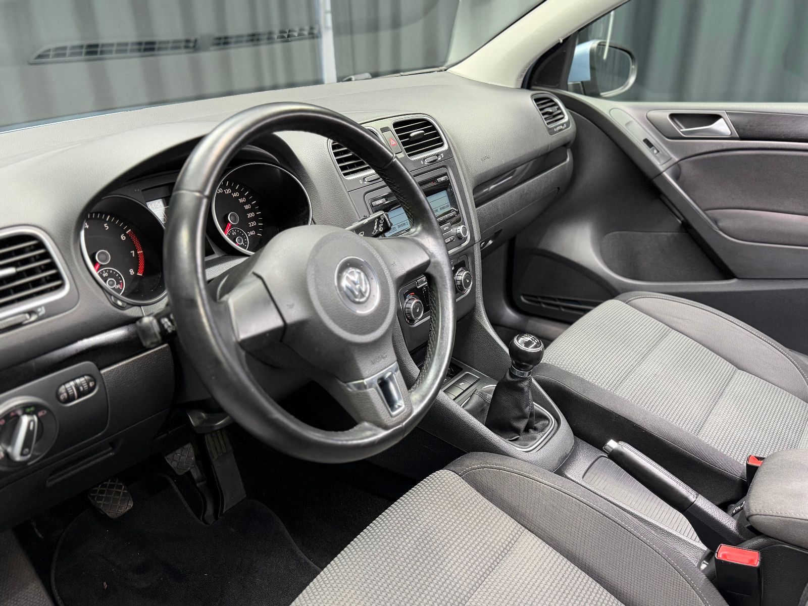 Fahrzeugabbildung Volkswagen Golf VI Comfortline |AHK|1.HAND