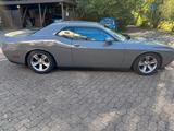 Dodge Challenger Dodge Challenger SXT | 3.6 V6 | 309 P - Dodge Challenger: V6