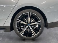 BMW 520 - Vorschau Bild 14