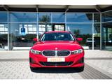 BMW 318 d Touring HUD Navi SHz LED Rückfahrkamera - gebrauchte BMW 318 aus dem Jahr 2023