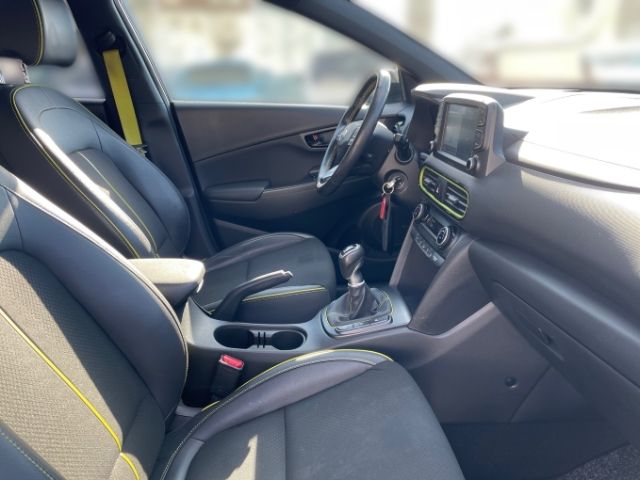 Fahrzeugabbildung Hyundai KONA Style 2WD 1.0 T-GDI Navi,RFK,LED,ALU,Klimaa