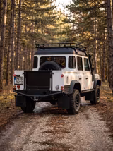 Land Rover Defender Experience 110 Td5 Station Wagon Ex... - Land Rover Defender: Experience