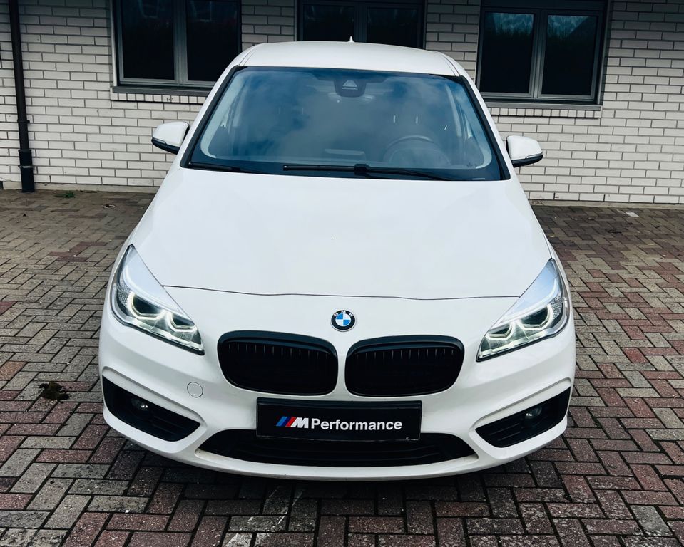 Image of BMW 216