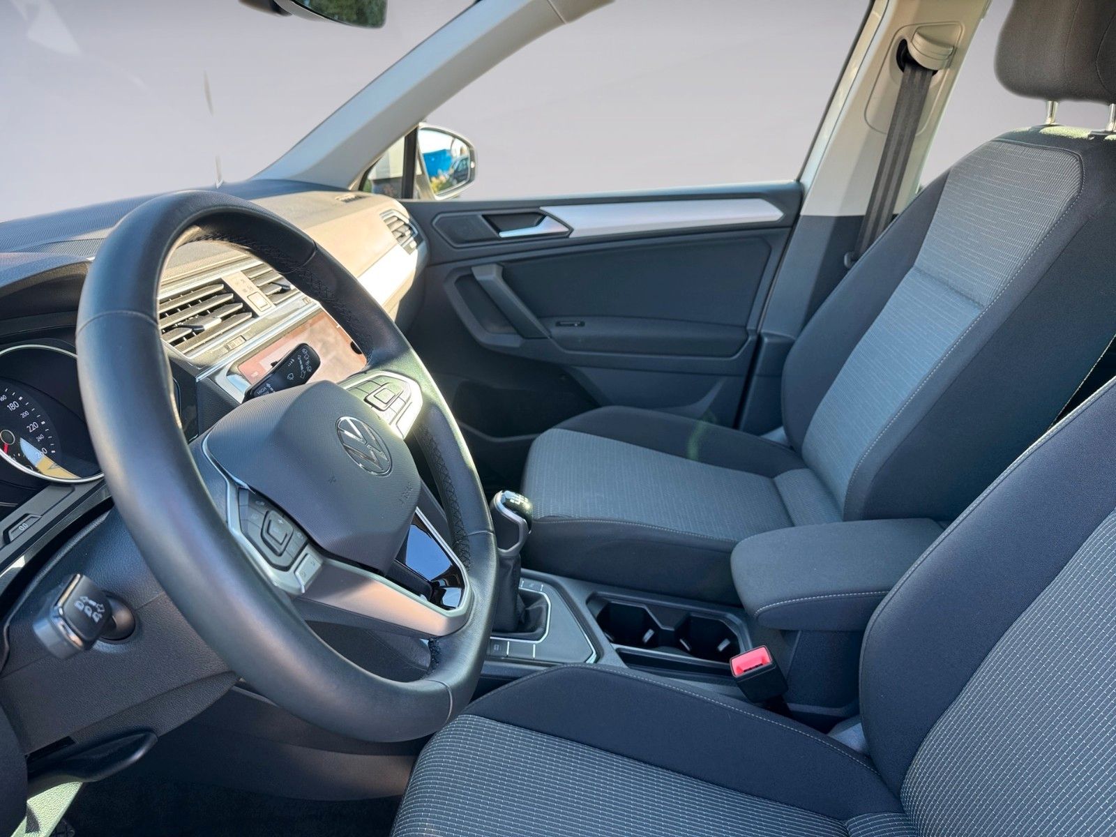 Fahrzeugabbildung Volkswagen Tiguan 2.0 TDI