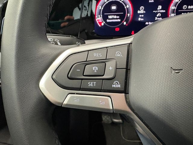Golf VIII Life 1.5 TSI ACC LED SHZ LENKRADHZG