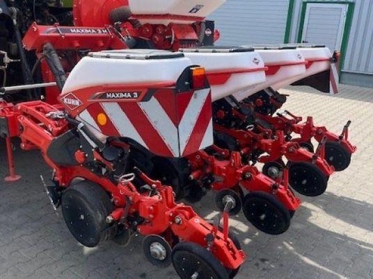 KUHN Maxima 3
