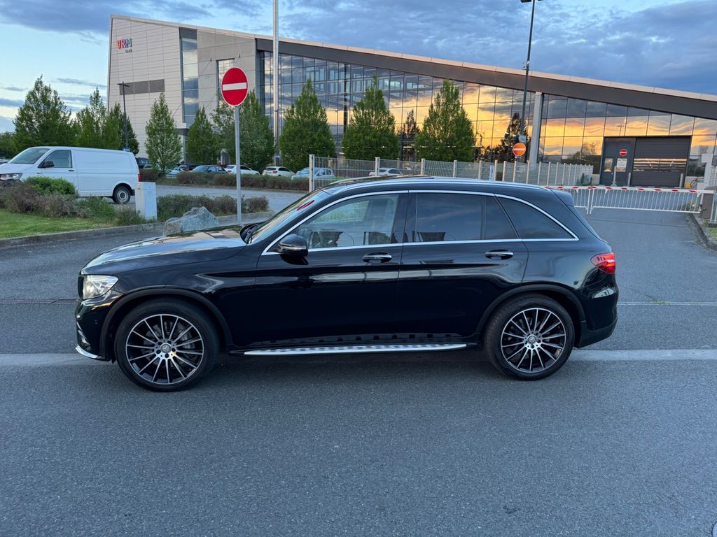 Image of Mercedes-Benz GLC 250