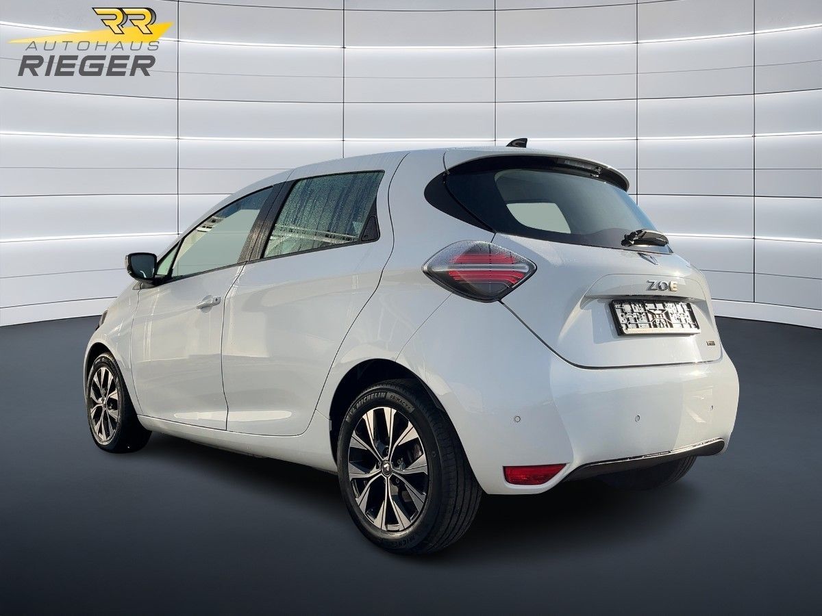 Fahrzeugabbildung Renault ZOE Evolution 110 E-Tech 50 (inkl. CCS)