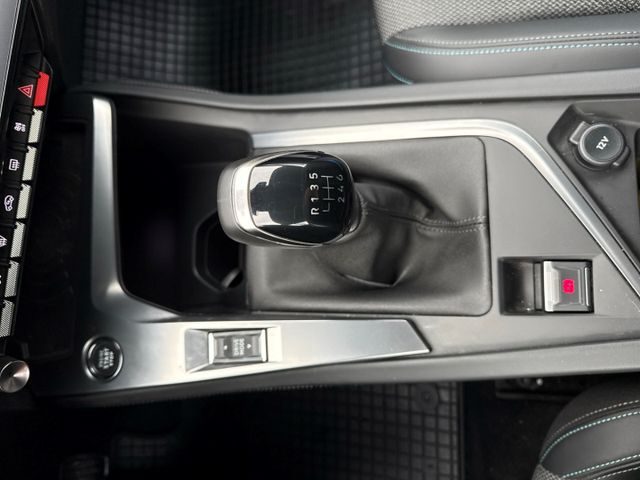 308 SW Allure Pack NAVI KEYLESS CAM LED PDC VO/H