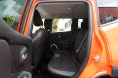 Fahrzeugabbildung Jeep Renegade Limited 4WD Carplay Navi Tempomat