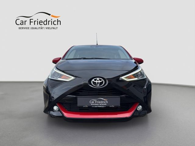 Toyota AYGO 1.0 x-clusiv