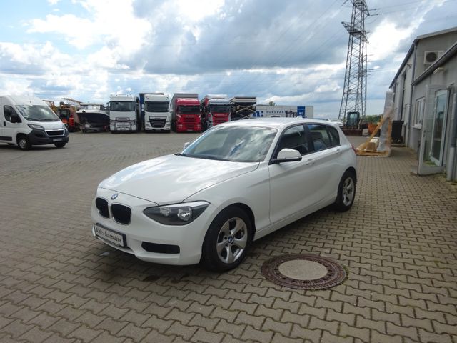 BMW 114i/SITZHEIZUNG/PDC/ELFENSTER