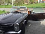 Mercedes-Benz SL 280 Pagode 