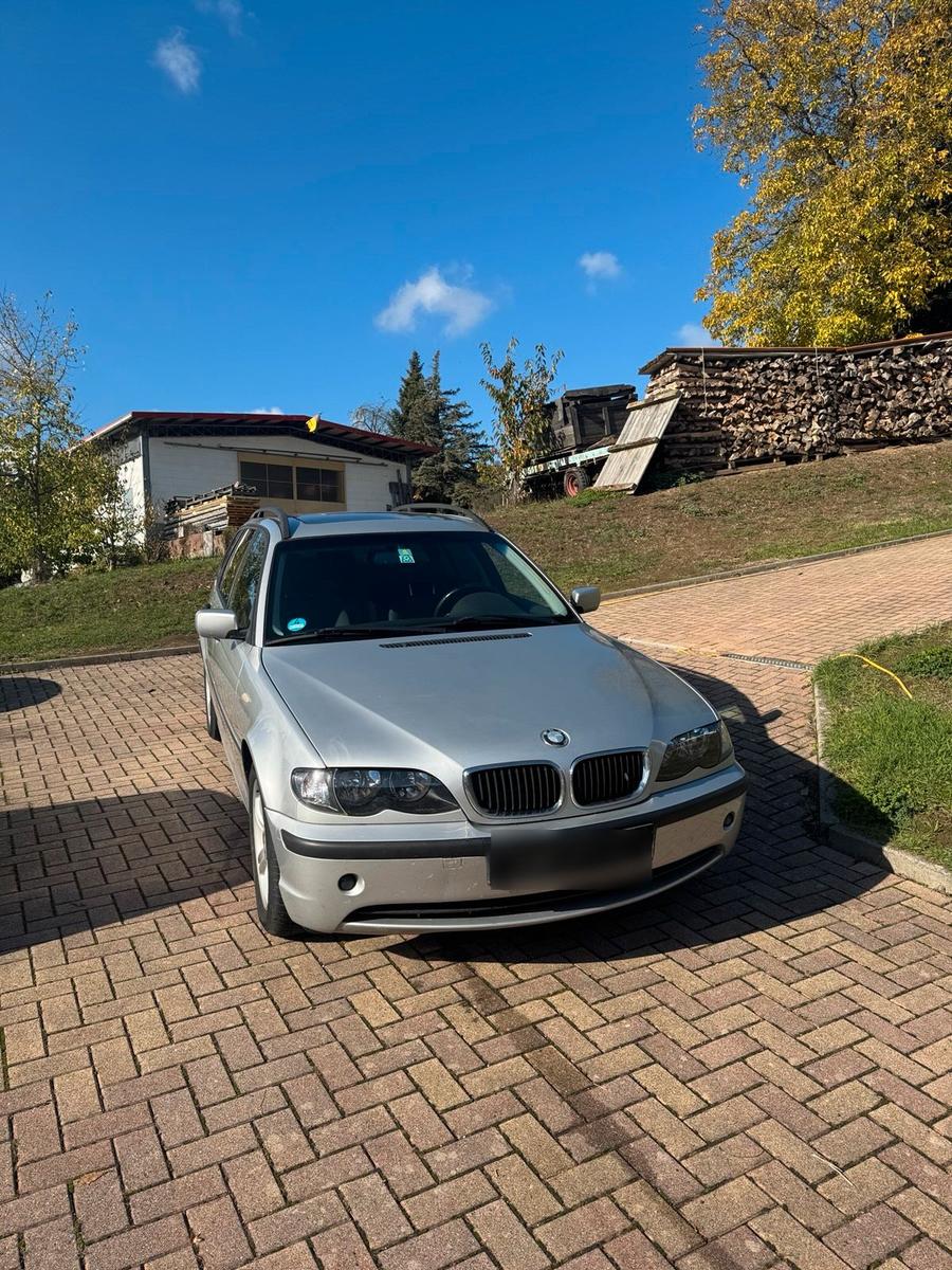 BMW 320