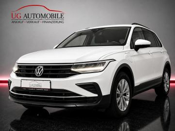 Volkswagen Tiguan - 2