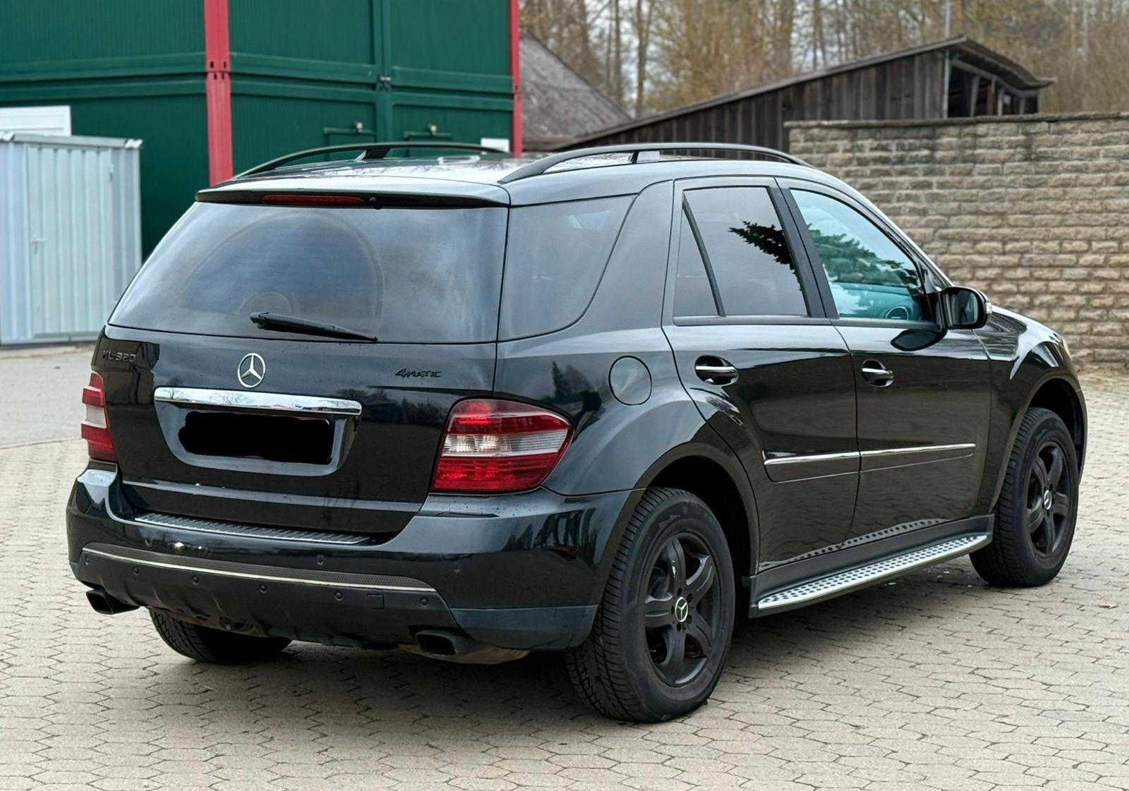 Mercedes-Benz ML 320 CDI 4Matic Leder Navi Klima