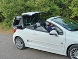 Peugeot 207 CC Black & White Edition 155 THP Black &...