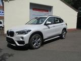 BMW X1 xDrive 20 dA Sport Line  Navi  1.Hand AHK - gebrauchte BMW SUV & Geländewagen