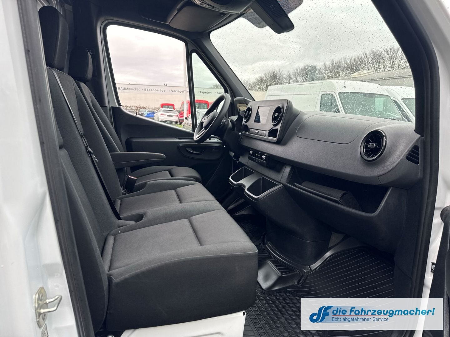 Fahrzeugabbildung Mercedes-Benz Sprinter III Kasten RWD AWD 317  CDI L2  Navi 36