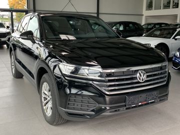 Volkswagen Touareg - 5