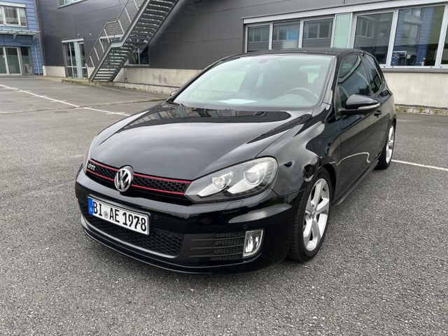 Volkswagen Golf 2.0 TSI GTI GTI