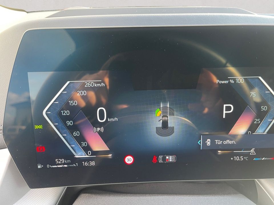BMW 218 Active Tourer - Bild 15