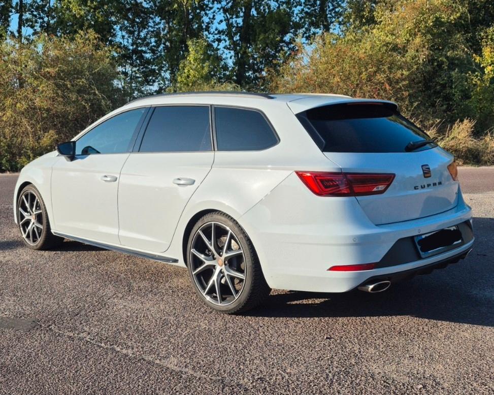 SEAT Leon 2.0 TSI Performance 4 Drive, миниатюра 2