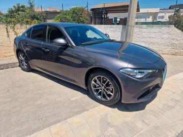 Alfa-Romeo Giulia - 3