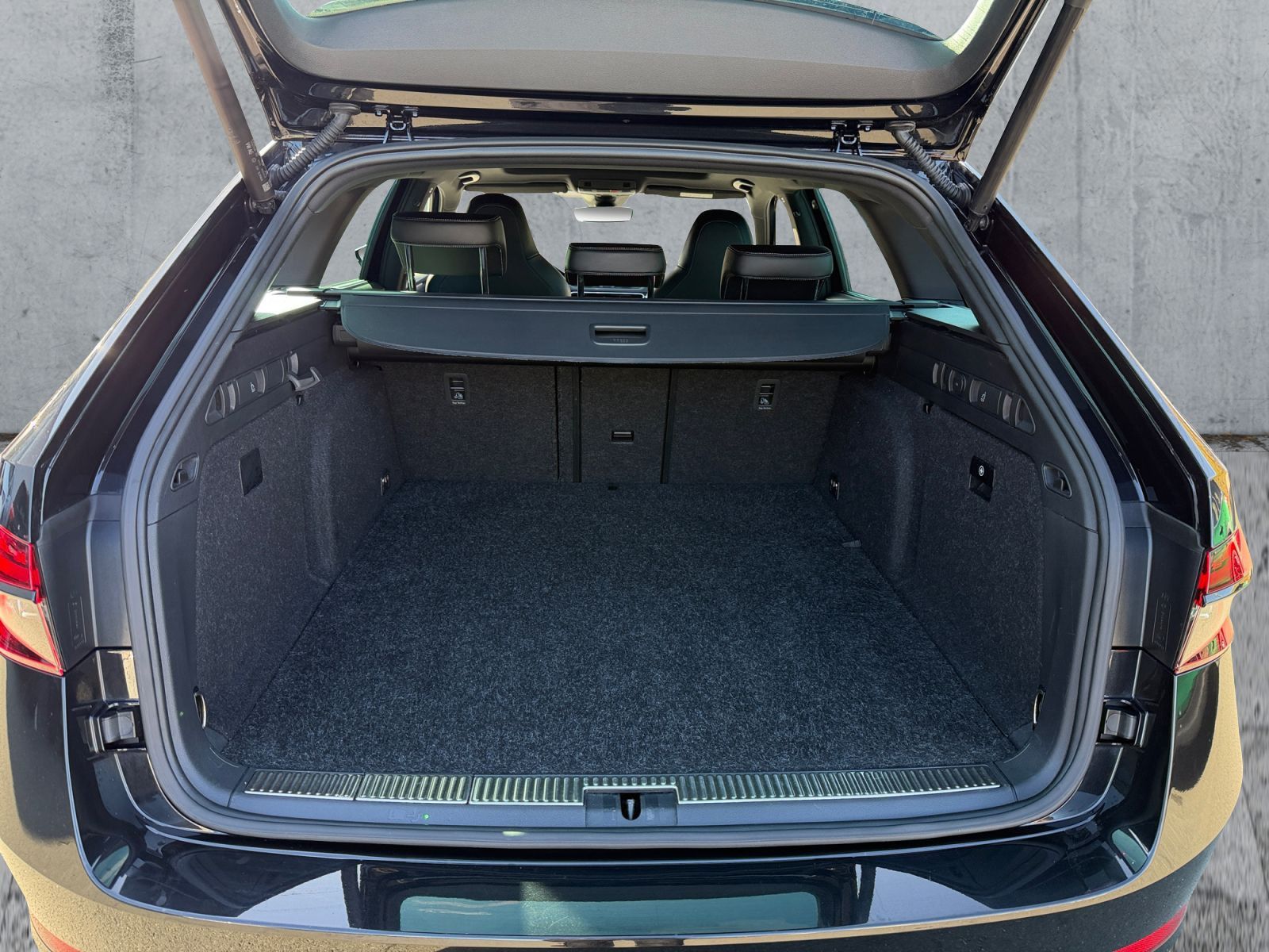 Skoda Superb - Bild 15