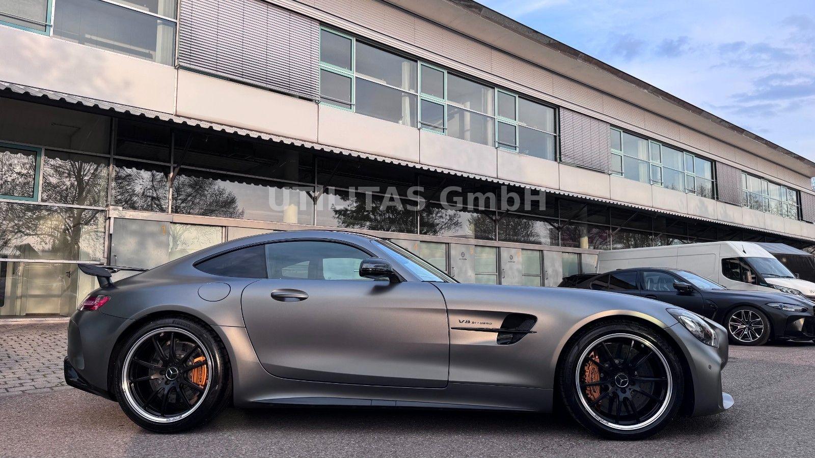 Mercedes-Benz AMG GTR | Carbon | Keramik | Burmester | designo